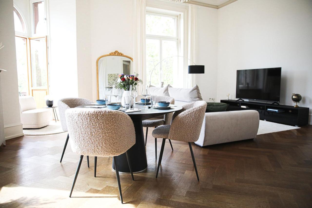 Palais Passy~Design Suite Mit Ausblick Im Zentrum Wiesbaden Exterior photo